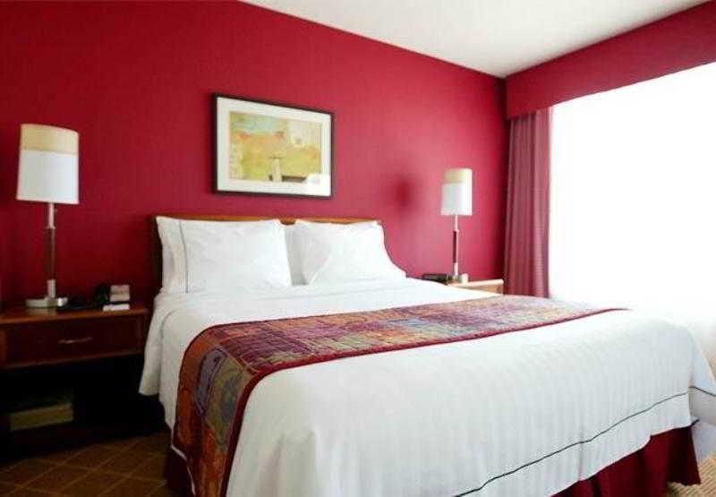 By Marriott Boston